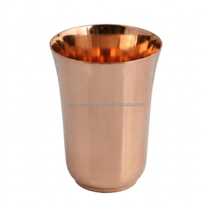 Vente en gros de gobelets en cuivre pur, verres à eau ayurvédiques, tasses à eau pour la santé, en vrac - Product Image 1