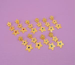 Boucles d'oreilles tendance en quartz émeraude, triple étoile de mer, boucles d'oreilles à clous pour femmes, fabrication artisanale, laiton plaqué or - Product Image 6