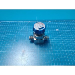 Válvula Neumática de Fuelle KITZ-SCT SCV 316L 10K-1/2 (3/8) EP KD 080080636 Usada Como Pieza de Repuesto para Equipos Legacy Semiconductor - Product Image 5