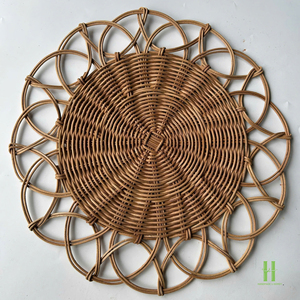 Top Selling Eco-Friendly Round Rattan Charger Plates Boho <b>Wicker</b> <b>Placemat</b> Woven <b>Placemat</b> for Table Decoration From HNH CRAFT - Product Image 2