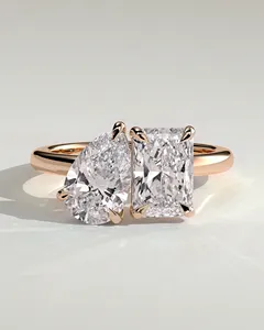 Anillo de compromiso Arviquea Pear and Radiant Toi et Moi con diamante cultivado en laboratorio, certificado por IGI - Product Image 1