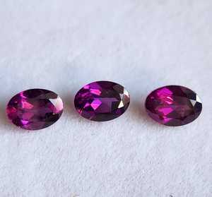 Piedras Preciosas Sueltas de Rodolita Natural al Por Mayor - Piedras Púrpuras Facetadas de Forma Ovalada para Joyería, Todas las Formas y Tamaños Disponibles. - Product Image 3