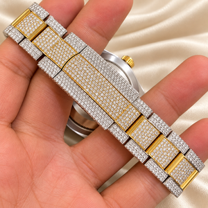 นาฬิกาข้อมือผู้ชายสแตนเลสสตีลหรูหรา Raj Gems ขนาด 41 มม. หน้าปัดทรงกลม แสดงวันที่แบบอนาล็อก ควอตซ์ ขอบหน้าปัดประดับเพชร สายขนาด 20 มม. กระจกคริสตัล - Product Image 3