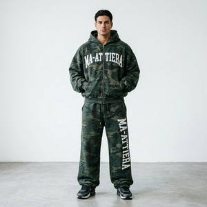 Ensemble survêtement homme vert camouflage à capuche zippé coupe ample streetwear personnalisé OEM ODM vente en gros - Product Image 1