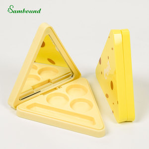 Paleta de sombras de ojos magnética de 3 colores con logotipo serigrafiado, ranura para brochas y estuche vacío moldeado por inyección brillante personalizado por el fabricante - Product Image 4