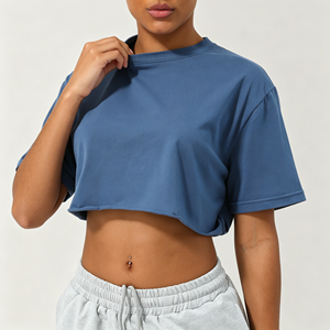 Camiseta Corta Oversize de Algodón Suave para Mujer, Estilo Urbano, Venta al por Mayor, para Gimnasio y Entrenamiento, con Logotipo Personalizado - Product Image 6