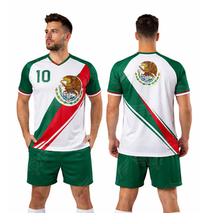 Vente en gros de maillots et shorts de football de style mexicain pour hommes, uniforme d'entraînement de football personnalisé, vert, blanc, rouge - Product Image 1