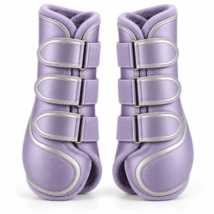 Botas de cepillado para caballos diseñadas con materiales ligeros, forro suave y cierres ajustables para el ejercicio diario y uso en establos. - Product Image 5