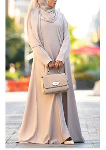 Robe Abaya élégante pour femmes, couleur beige unie, avec hijab assorti, longueur complète, tenue modeste, manches droites, col rond, polyester - Product Image 3