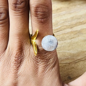High Demand Latest Quartz <b>Ring</b> Fish Tail Shape Brass <b>Ring</b> 18k Gold Plated <b>Open</b> <b>Ring</b> Statement Vintage Women <b>Ring</b> For Wholesale - Product Image 4