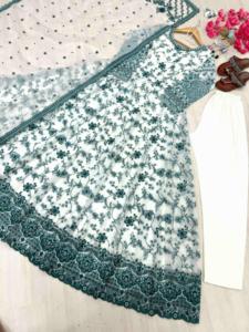 Tenue de mariage indienne, Anarkali fantaisie en faux Georgette, Salwar Kameez, Dupatta en pure soie Organza, broderie riche, prêt-à-porter - Product Image 4