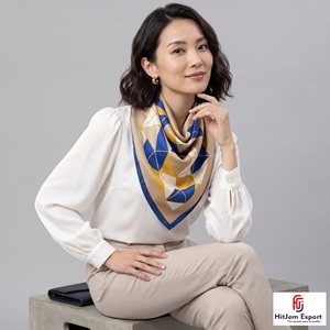 Écharpe carrée personnalisée imprimée, douce et légère, foulard pour femme, fabricant OEM ODM, produits textiles personnalisés Chios - Product Image 2