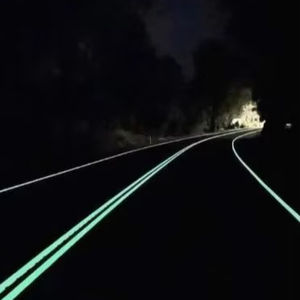 Peinture phosphorescente G-3 pour poteaux d'éclairage public, peinture phosphorescente pour zones opérationnelles des lampadaires, du fournisseur au meilleur prix - Product Image 2