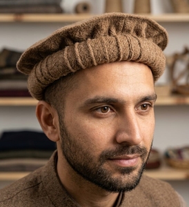 Authentic Wool Chitrali Pakol <b>Beret</b> <b>Hat</b> Traditional Warm Eco-Friendly Breathable Four Seasons for Men Available in Wholesale - Product Image 3