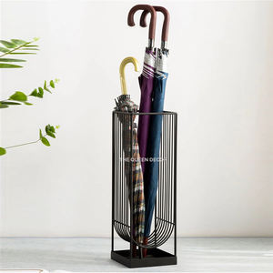 Porte-parapluie en métal fait main d'inspiration vintage, résistant aux intempéries, au design charmant pour les intérieurs classiques, artisanat métallique - Product Image 3