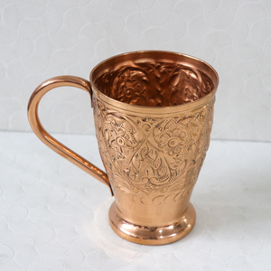 EVANA IMPEX Taza Moscow Mule de Cobre con Grabado Floral, Diseño para Restaurante y Bar, Vasos de Vino Martillados, Antiderrames, Duraderos - Product Image 5