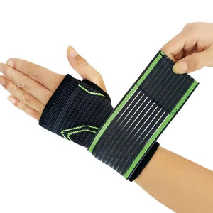 Wrist Wraps Gym Workout Strong Support for Weightlifting Training Comfortable Elastic Fit Durable for Daily Exercise Use - Product Image 1