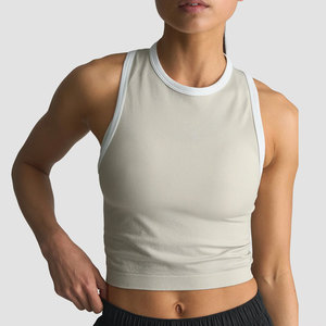 Camiseta sin mangas acolchada para mujer con sujetador incorporado, estilo crop, para fitness, entrenamiento, actividades al aire libre y running. - Product Image 4