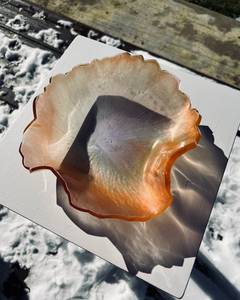 Grand bol en résine orange pailleté, bol décoratif pour fruits, bol de service couleur pastel - Product Image 2