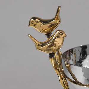 Ensemble de bols décoratifs de luxe en acier inoxydable poli, faits à la main, à deux niveaux, avec motif d'oiseaux dorés sur branche - Product Image 2