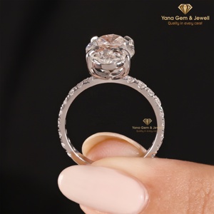 Anillo de Compromiso Personalizado de Oro Blanco con Corte Ovalado, Diamante CVD Cultivado en Laboratorio, Certificado IGI, 3.00 Quilates, Claridad VVS2, Color F, Oro Sólido de 14K - Product Image 4