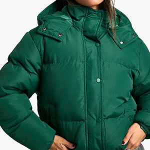 Customized Women's Winter <b>Thick</b> Cropped Microfiber Waterproof <b>Quilted</b> Puffer Jacket Windproof Breathable Patchwork Detachable - Product Image 6