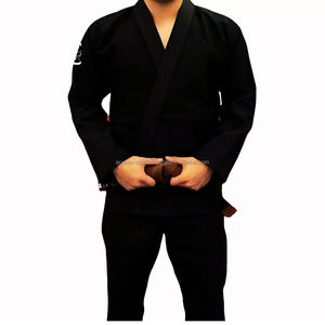 Uniforme de Karate de algodón 100% de alta calidad con logotipo personalizado, nuevo estilo, traje de entrenamiento de artes marciales ligero para hombres - Product Image 1