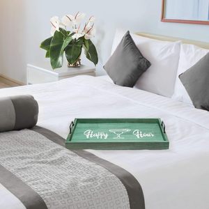 Plateau de service décoratif en bois vert pour boissons Margarita et jus de citron, idéal pour la maison et la salle à manger - Disponible à la vente - Product Image 4