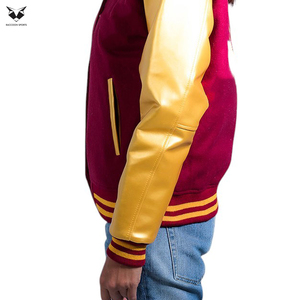 Dernière Tendance : Blouson Teddy Femme Bordeaux avec Manches Dorées Numéro 7 Côté Gauche, Idéal Automne, Manches Longues, Col Boutonné - Product Image 5