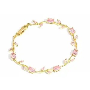 Brazalete Abierto Ajustable de Madera Pulida con Grabado Tradicional, Escultura Kada para Hombres y Mujeres |   Ocasión Navideña - Product Image 1