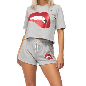 Conjunto de Dos Piezas de Ropa a la Moda para Mujer, Top Corto Holgado de Algodón y Pantalones Cortos por Encima de la Rodilla, Conjunto de Camiseta y Pantalones Cortos - Product Image 1