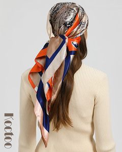 Foulard bandana en soie personnalisé pour femme, carré, pour la tête, les cheveux ou le cou, en tissu satiné doux et lisse, design de créateur - Product Image 1