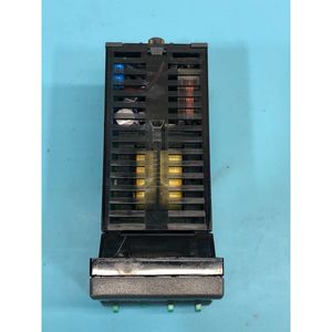 CAL CONTROLS 992.11C 1/16 Din Autotune Temperature - อุปกรณ์และอะไหล่เซมิคอนดักเตอร์ระดับโลกที่เชื่อถือได้ - Product Image 1