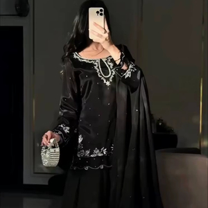 ดีไซน์ใหม่มาแรง ชุดผ้าซาตินธรรมชาติ*เสื้อและกางเกงปาลาซโซและผ้าคลุมไหล่ พร้อมสวมใส่ - Product Image 1