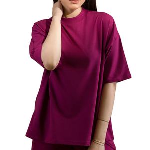 T-shirt de fitness pour femme, t-shirt d'entraînement pour femme, logo personnalisé, coton et polyester, manches courtes, coupe classique - Product Image 1