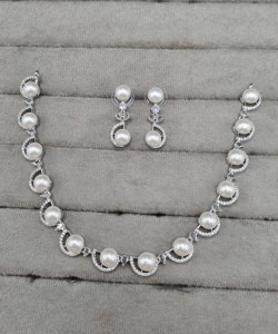 Factory Price American <b>Diamond</b> Imitation <b>Pearl</b> Necklace Set Curved Arch Pave Collar Dangling Stud <b>Earrings</b> Women Costume Jewelry - Product Image 2