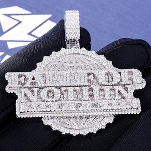 Pendentif Lettre Personnalisé Hip Hop Américain de Luxe Pahal Jewels, Chaîne Maille Cubaine en Argent 925 avec Moissanite VVS1 pour Initiale - Product Image 2