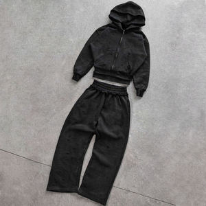 Ensemble personnalisé hiver vintage délavé : Sweat à capuche double et pantalon ample court en molleton de coton léger et respirant à taille élastique - Product Image 2