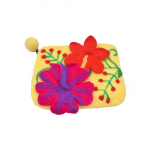Accessoire de sac en feutre de laine fait main avec fleur en feutre - Product Image 2