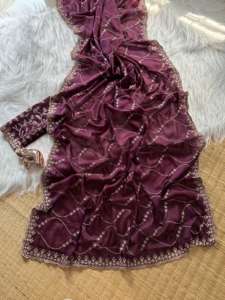 Sari en Georgette de Soie Exclusif avec Broderie, Tenue Traditionnelle de Soirée pour Femmes, Fabricant et Fournisseur de Surat, Prix de Gros - Product Image 6