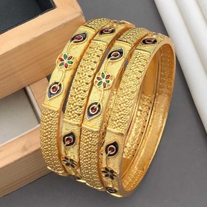 Stylish Leaf Pattern Gold Plated <b>Bangle</b> Bracelet <b>Set</b> for Women Elegant Designer Jewelry for Festive Occasions - Product Image 6