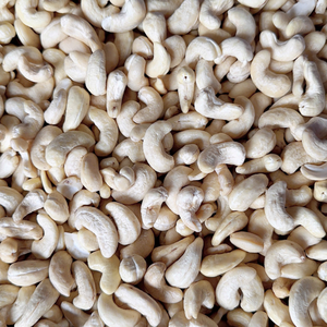 Proveedor Confiable de Nueces de Anacardo, Núcleos de Anacardo SANTIGO, Bajo MOQ, Empaque Personalizado - Product Image 1