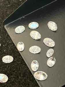 เพชรรูปไข่ทรงโอวัล  ผลิตในห้องปฏิบัติการ สี D-E ความสะอาด VVS-VS น้ำหนัก 20 กะรัต ขนาด 5.00-4.20 มม. สำหรับทำเครื่องประดับ - Product Image 5