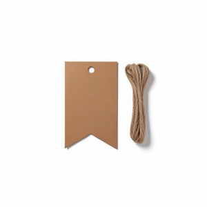 Etichette pendenti Iln 2x4 cm in carta kraft con cordino per etichettatura di capi d'abbigliamento - Product Image 1