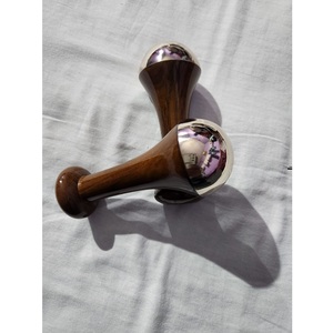 Masajeador Facial de Madera Kansa, Herramienta de Terapia de Belleza Ayurvédica, Diseño Moderno Hecho a Mano, Bienestar Facial y Corporal, a Precio de Mayoreo - Product Image 4