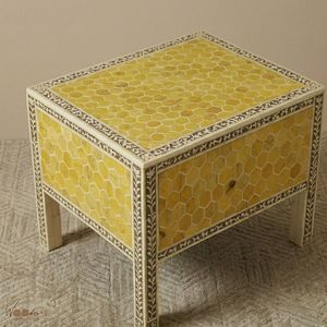 Mesa de centro con incrustaciones de hueso, otomana con cajones, taburete de almacenamiento de madera hecho a mano, forma irregular, muebles modernos para sala de estar de Rajasthan - Product Image 4