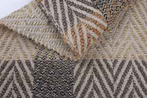 Alfombra de Yute Boho Jacquard Tejida a Mano de 8 pies x 5 pies, Fibra Natural Ecológica, Alfombra Interior para Hogar, Hotel, Oficina y Áreas de Alto Tráfico - Product Image 5