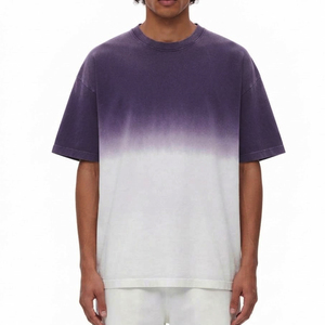 Nueva llegada: Camiseta de hombre de corte holgado personalizada con efecto desgastado, estilo urbano, en oferta online. - Product Image 1
