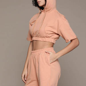 Ensemble de sweat-shirt court pour femmes, couleur pêche, haut court à manches courtes avec short, couleur unie, tenue décontractée d'été, tissu jersey - Product Image 6