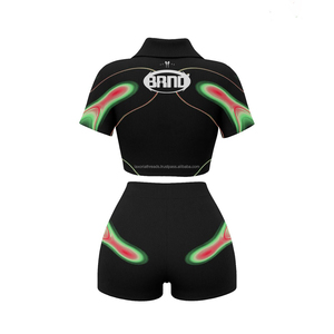 Ensemble deux pièces d'été pour femme, tenues personnalisées avec logo, short et crop top, ensemble décontracté pour femme, vêtements de rue pour femme - Product Image 2